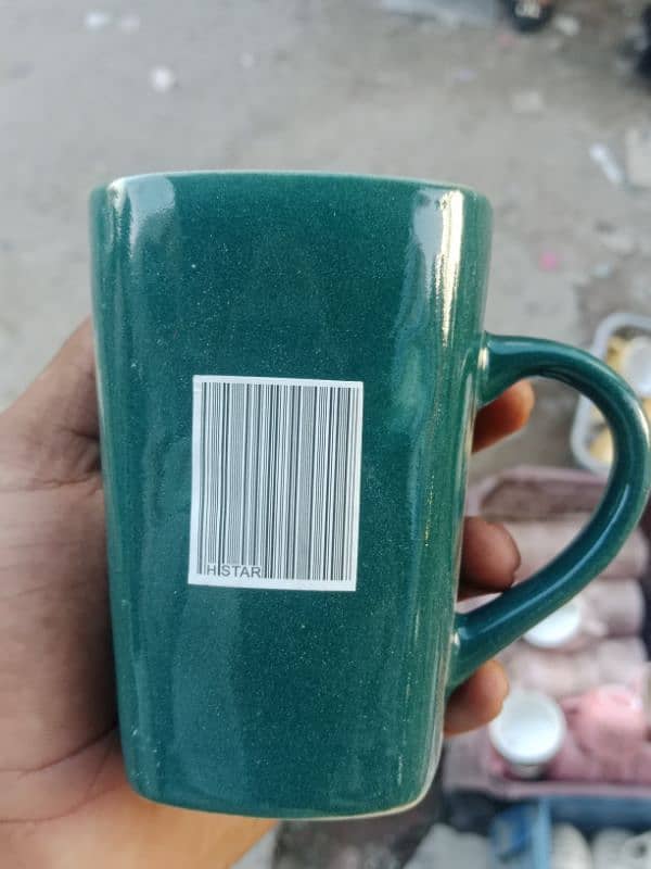 Akbar crockery cup and mugs ka rate hole sale 100 ka or 80 ka 15