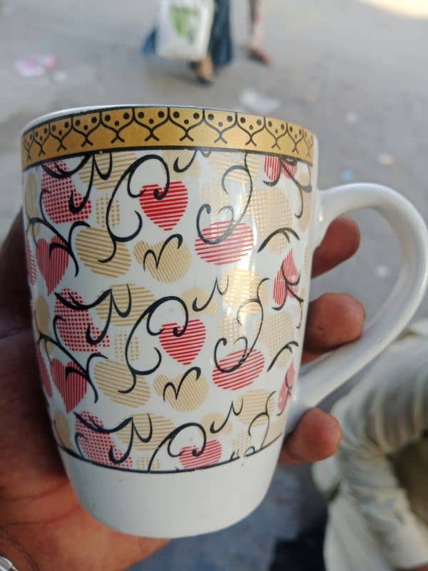 Akbar crockery cup and mugs ka rate hole sale 100 ka or 80 ka 19