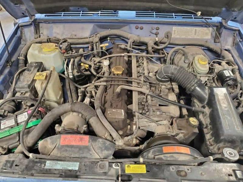 jeep cherokee/ wrangler L6 engine and transmission 0