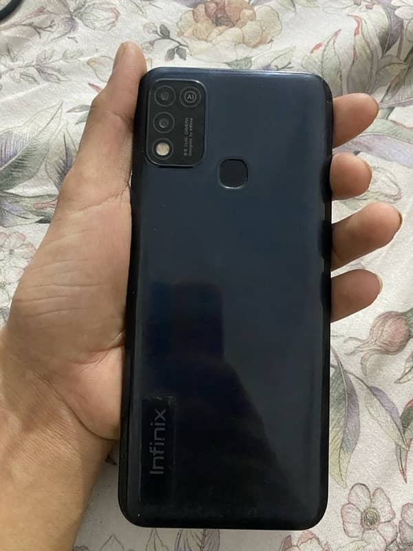 infinix Hot 10 play  4/64Gb 2