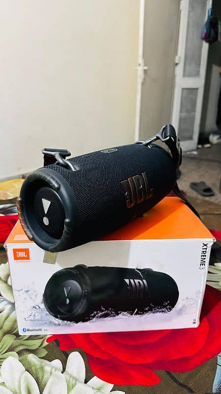 JBL Xtreme 3 with Full Box 3