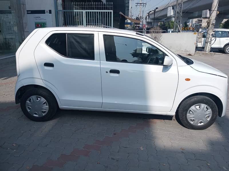 Suzuki Alto 2024 VXR 12,000 kms 4