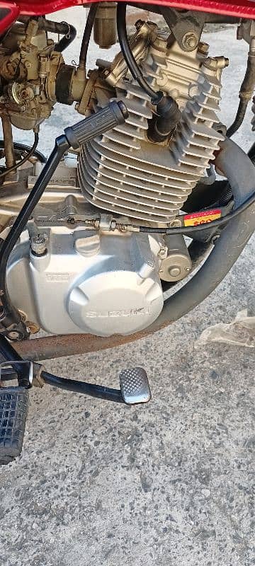 Suzuki 110s 2020 modell red collar 6