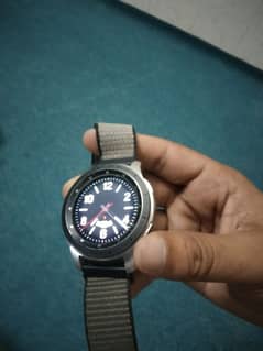 Galaxy Watch S4 0