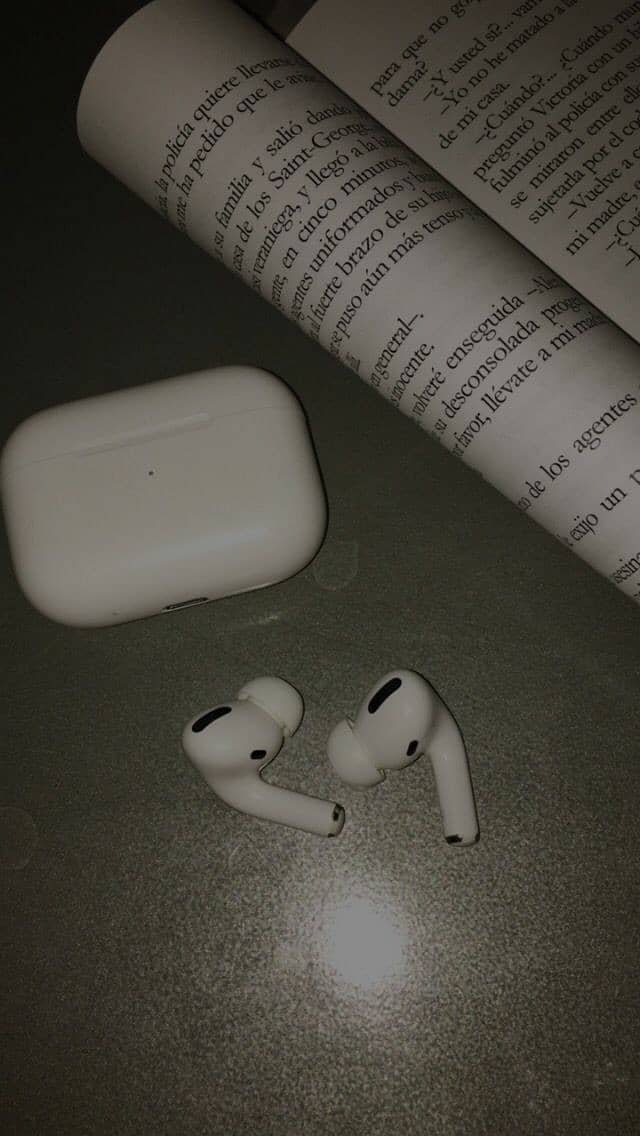 Airpods pro (2nd generation) 2