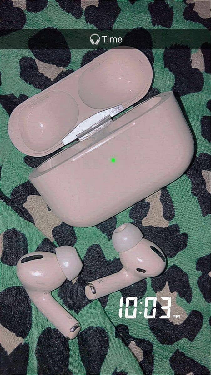 Airpods pro (2nd generation) 3