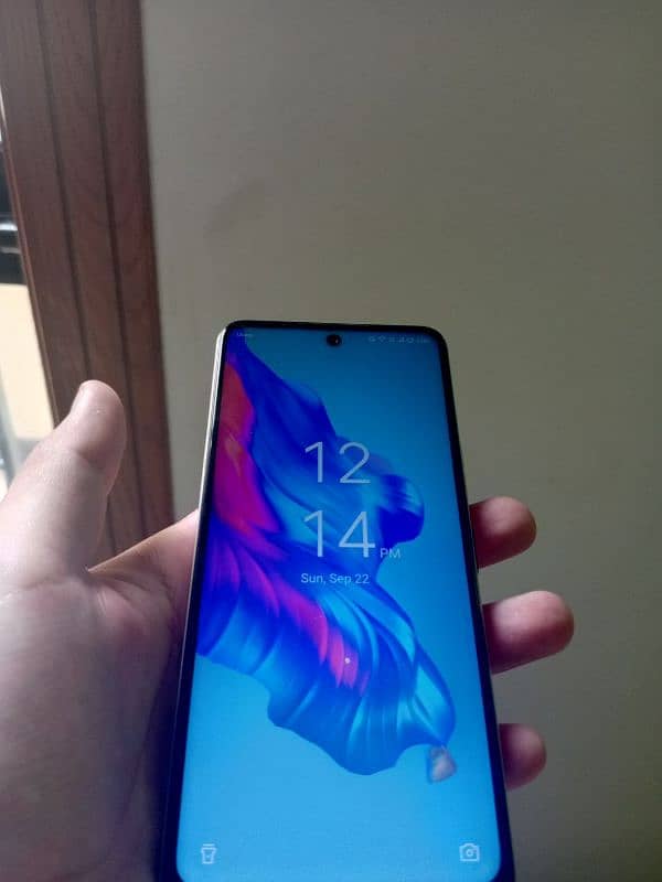 tecno camon 18T 6