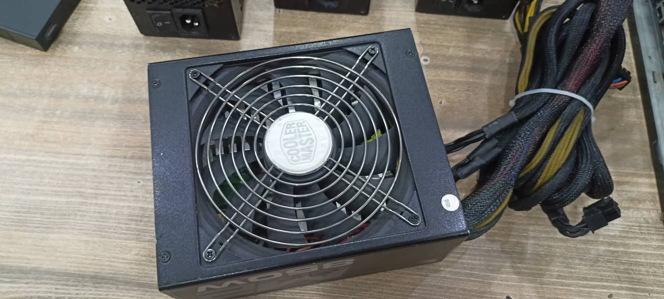 Cooler master 850w 80+ Silver gaming power supply 5