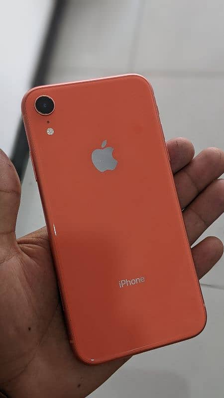 iphone XR PTA approved 256gb 87 bettery health full geniue 0