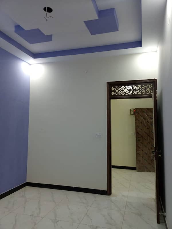 1st floor in Azizabad F. B. Area 1