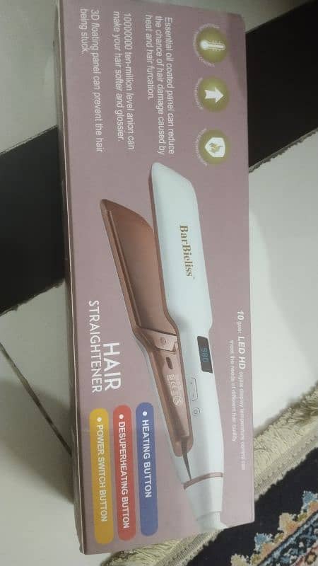 Brand new hair straightener 1