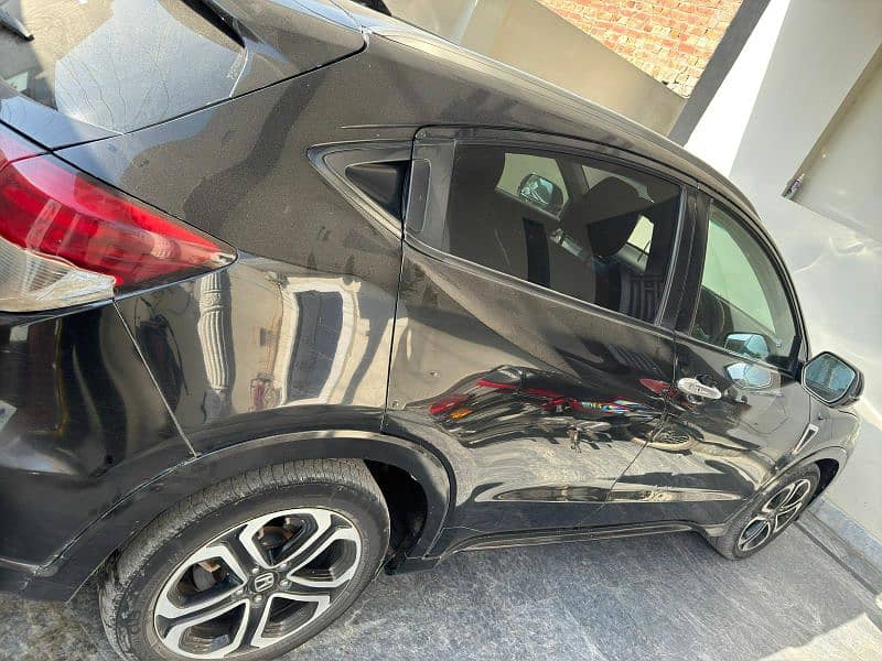 Honda Vezel 2015 4