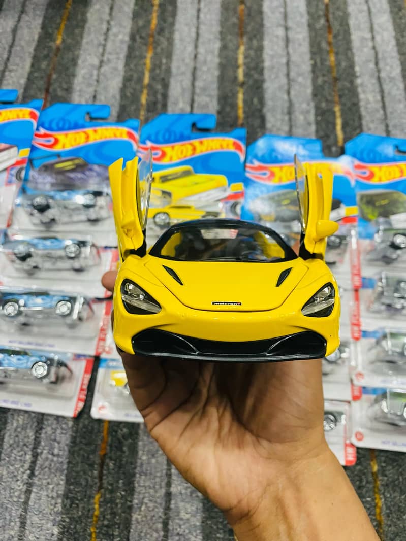 McLaren 720S Model Car Die-cast Metal body car 14