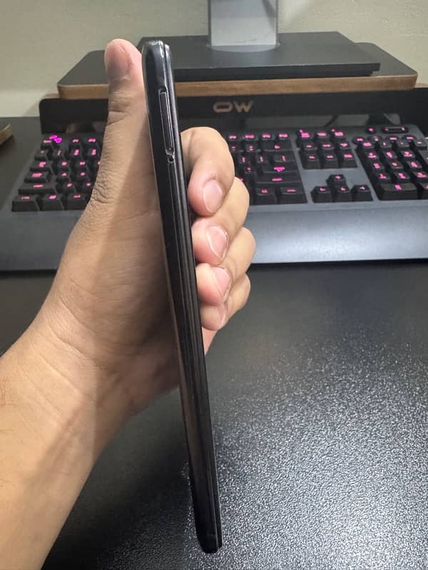 Vivo Y51 128gb 3