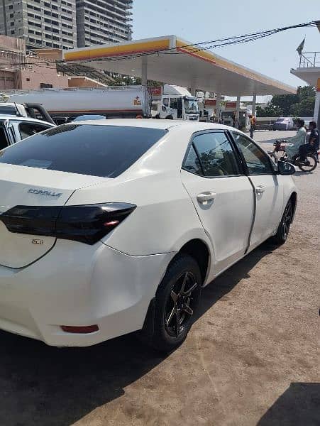 Toyota Corolla GLI 2018 Auto 1.3 3