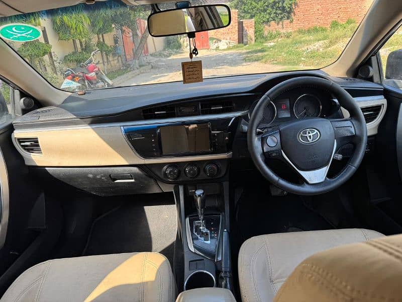 Toyota Altis Grande 2014 7