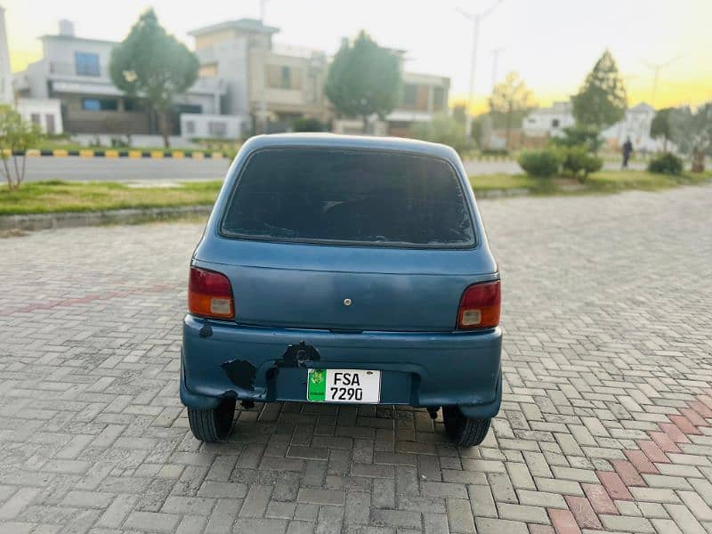 Daihatsu Cuore 2002 5