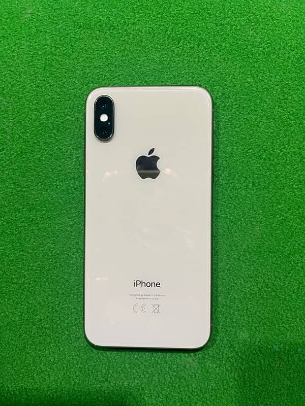 iphone xs dual pta Approved 64gb betry 75% pack phone 2