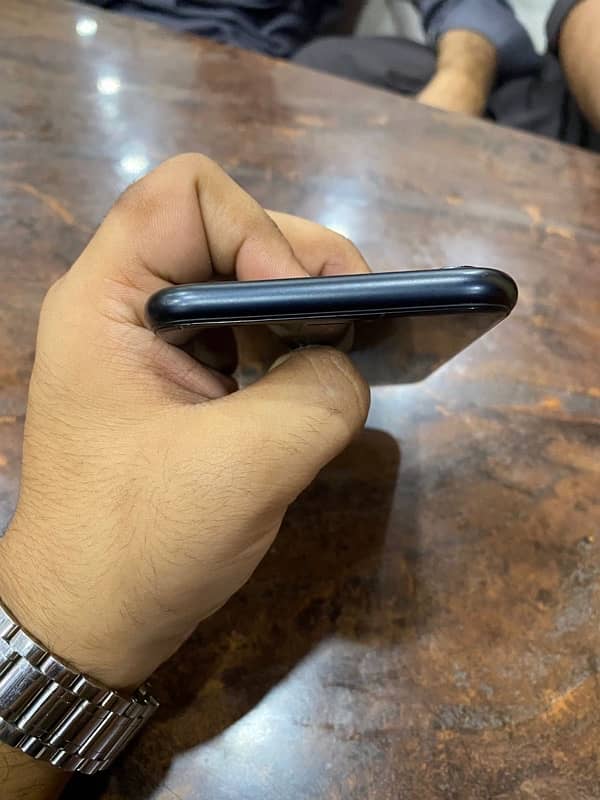 Iphone xr 64gb pta 4