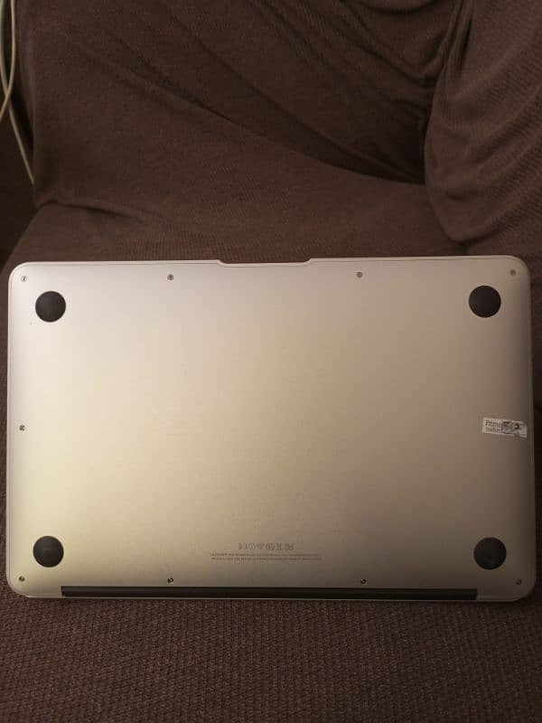 MacBook air 2015 10/10 condition 1