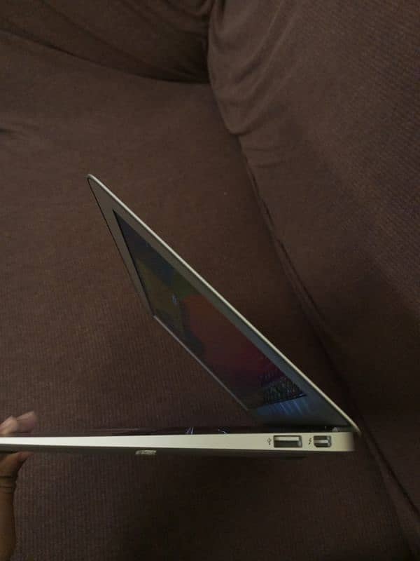 MacBook air 2015 10/10 condition 2