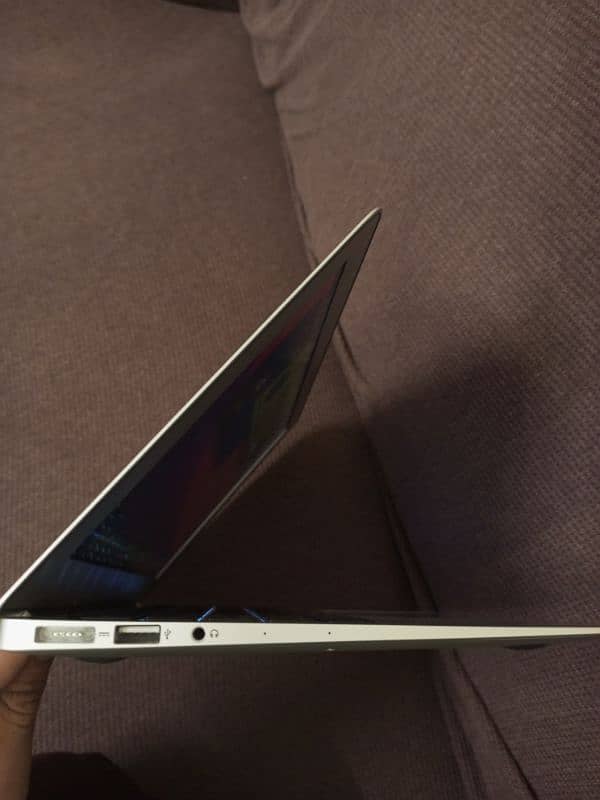 MacBook air 2015 10/10 condition 3