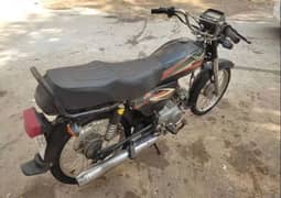 Well-Maintained Super Power, Reliable Bike and Low Mileage of 64 km/h 0