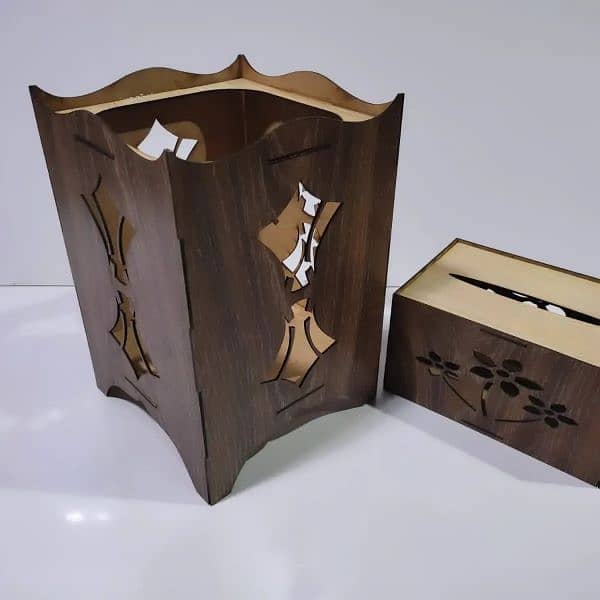 WOODEN BASKET WITH TISSUE BOX 3