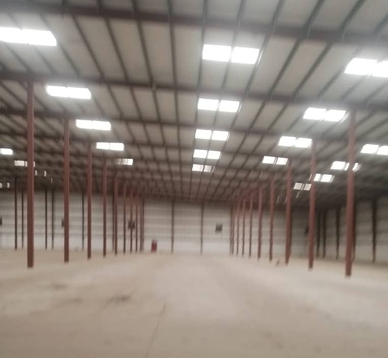 140000 sq. ft. Neat and clean Warehouse available for rent on Multan road Lahore 4