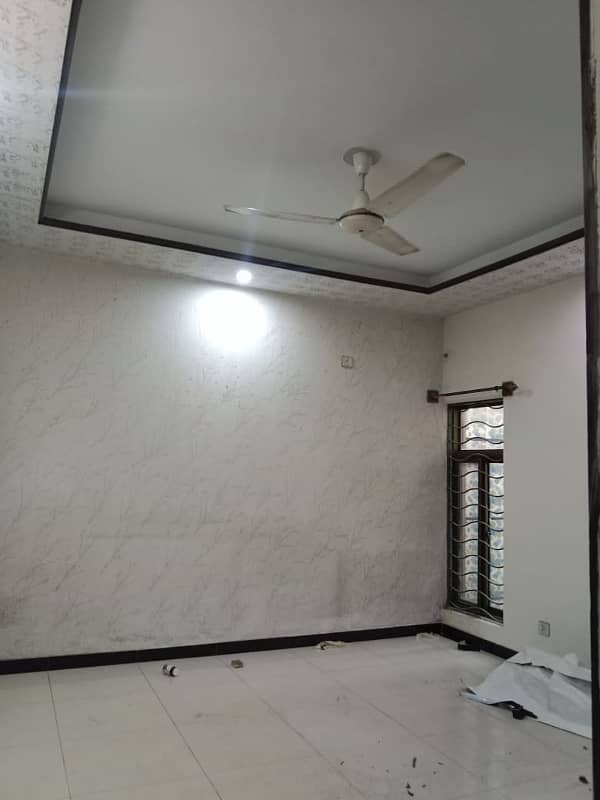 30x60 Double storey House for rent in G-15 Islamabad 4