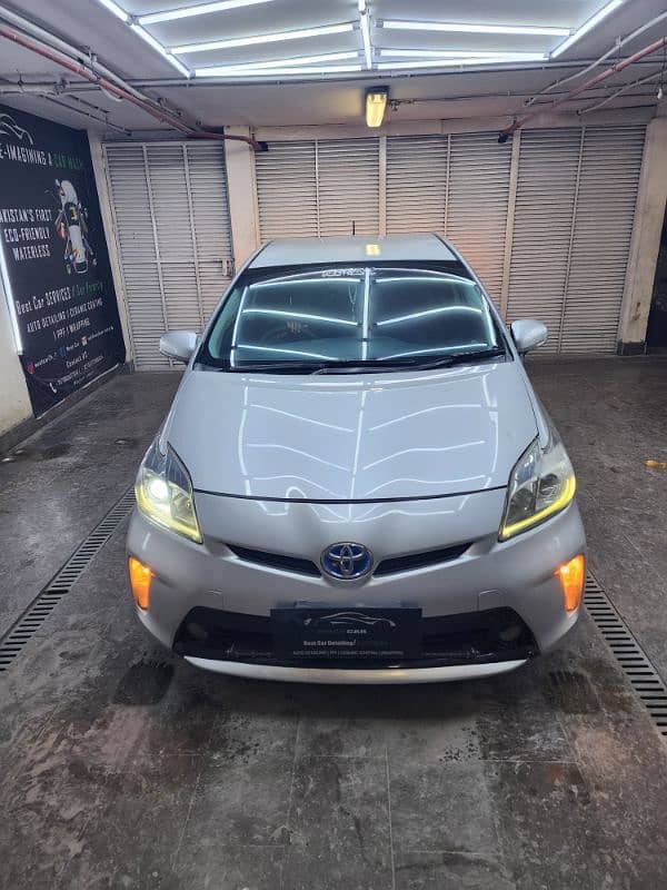 Toyota Prius 2012 7