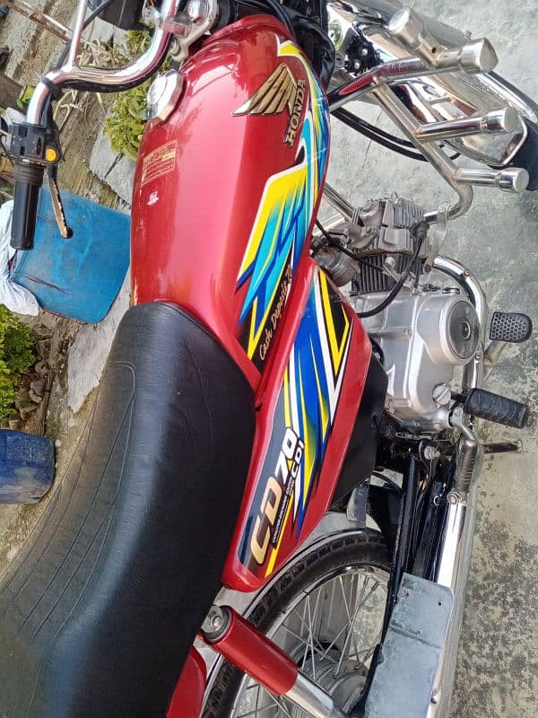 honda CD 70 20 model ha mere apne name pe scnend owner hun 1