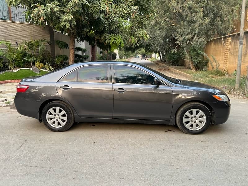 Toyota Camry 2007 2.4cc Mint Condition 2