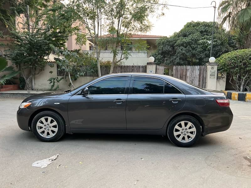 Toyota Camry 2007 2.4cc Mint Condition 6