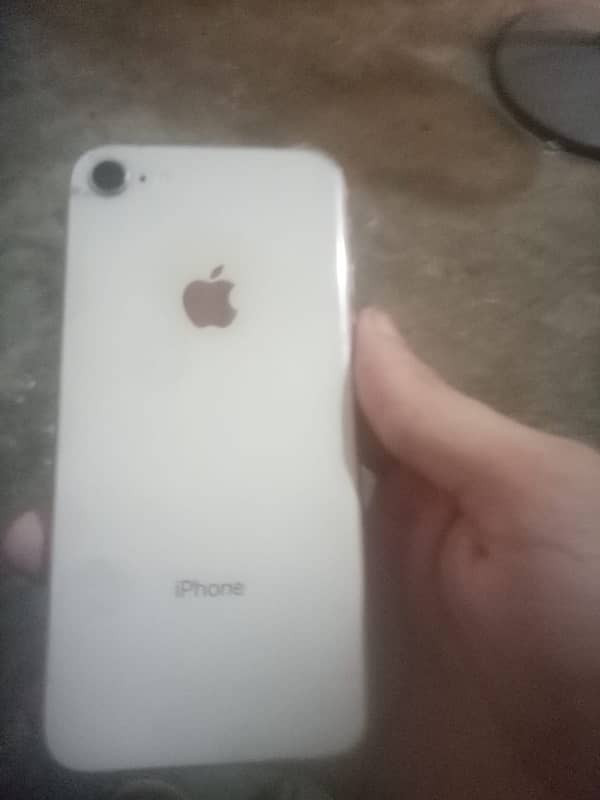 iPhone 8  Call whatsapp 03480613172 1