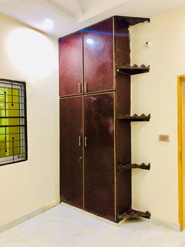 3 Marla Beautiful Flat For Sale On Jail Road Lahore 12