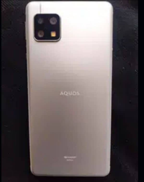 sharp Aquos sense 5g 4gb 64 gb official pta approved 4