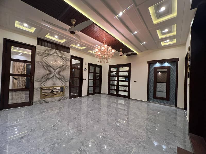 10 Marla Lower Portion For Rent In Bahria Town Lahore 12