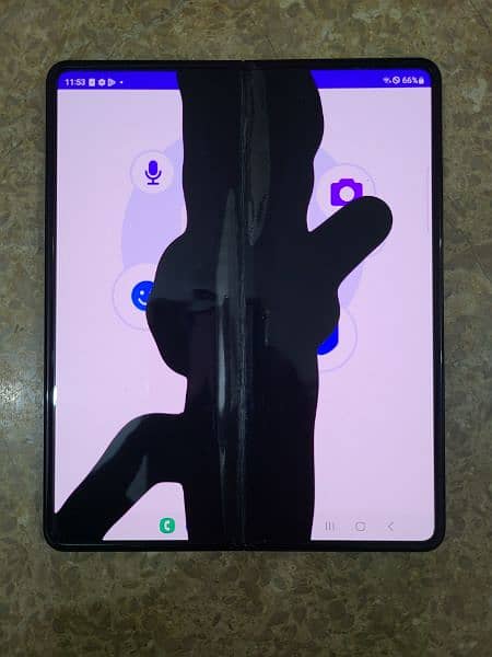 Samsung Galaxy Z Fold 3 inner display off sony iPhone redmi oppo 1