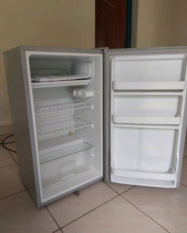 small fridge 1