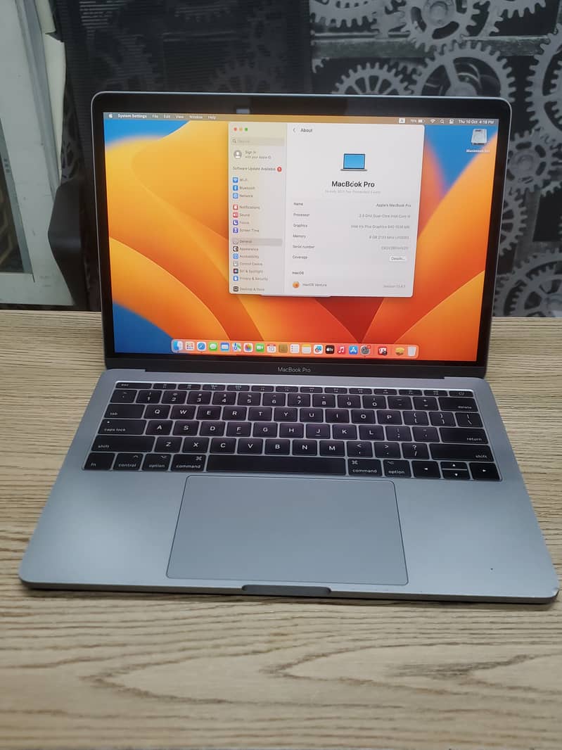 MacBook Pro 13-inch Mid 2017 0