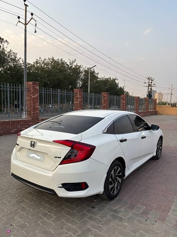 Honda Civic Oriel 2019 3