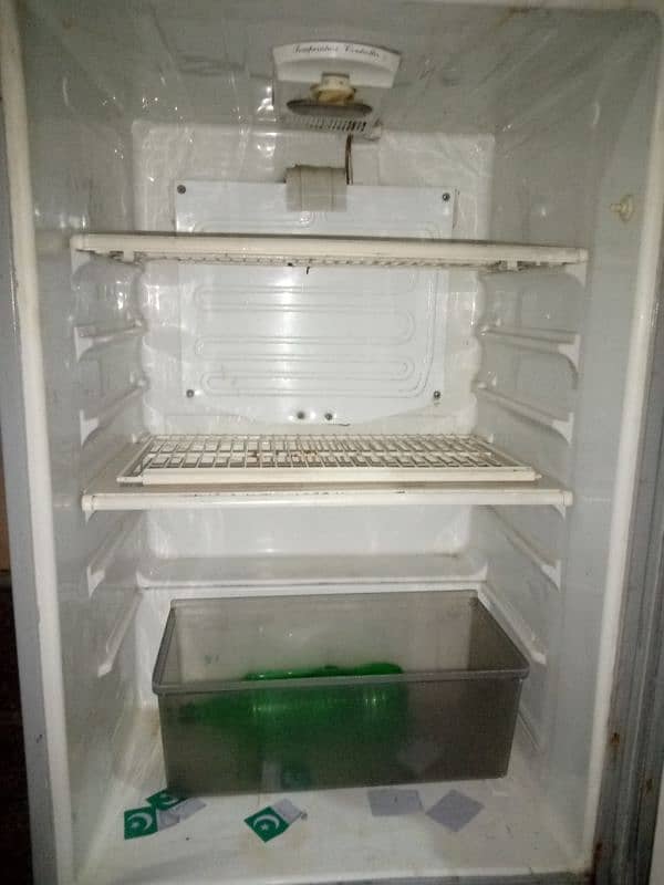 fridge 0