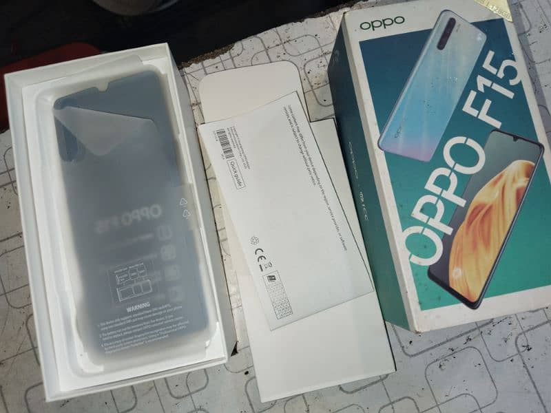 Oppo f15.8/128 6