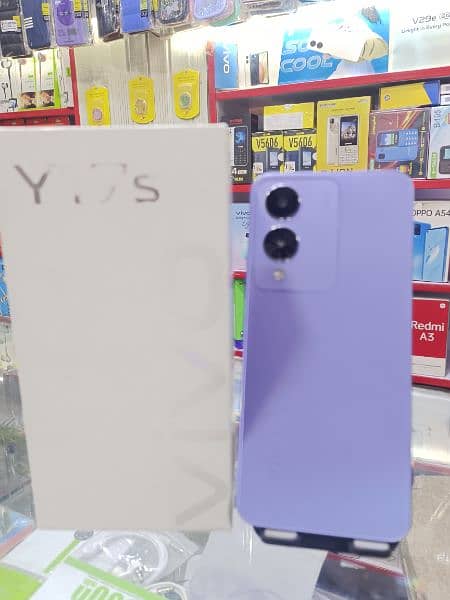 Vivo Y17s 1