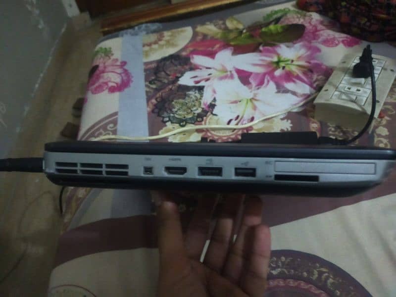 Dell latitude laptop hai sirf battery ka masla Baki all oka ha. . . . 2