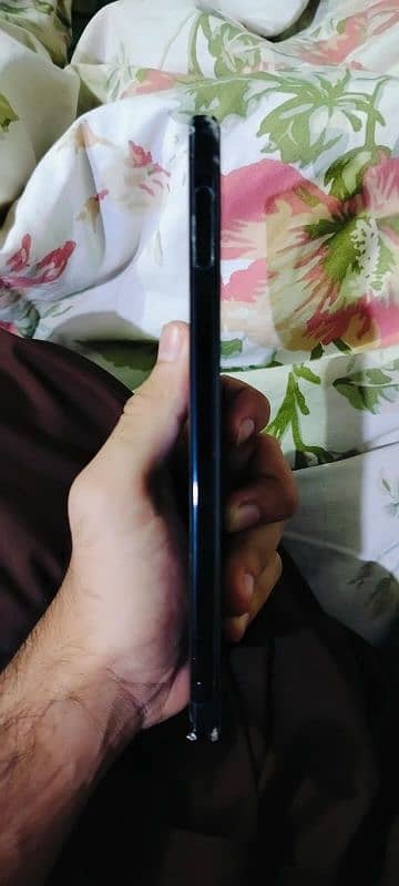 Sony xperia 1 mark 2 2