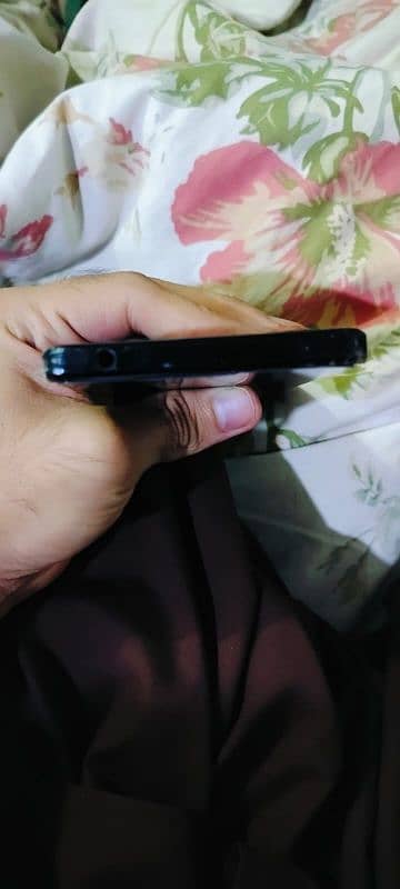 Sony xperia 1 mark 2 3