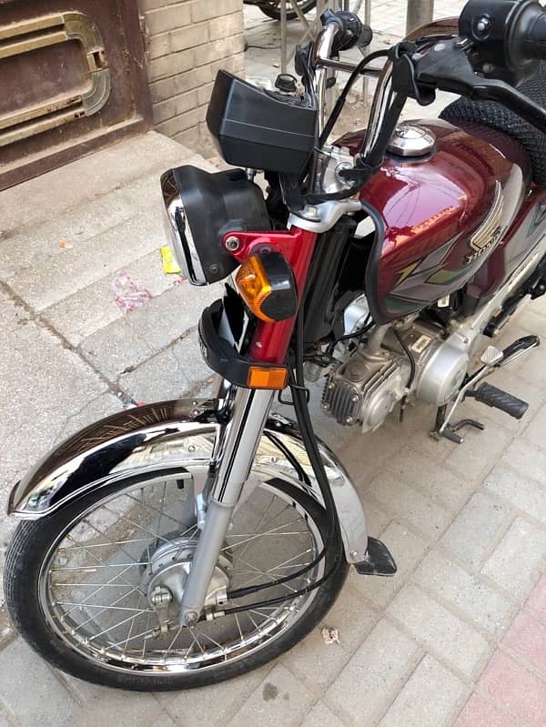 HONDA CD70 MODEL 2023 LUSH CONDITION 4