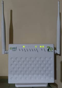 PTCL  VDSL ROUTER with All org Accessories 0